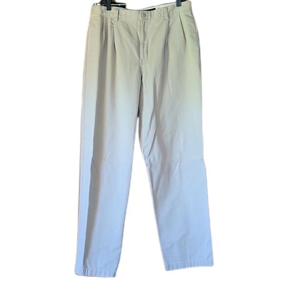 Eddie Bauer Other - Eddie Bauer men's relaxed-fit pleated pants